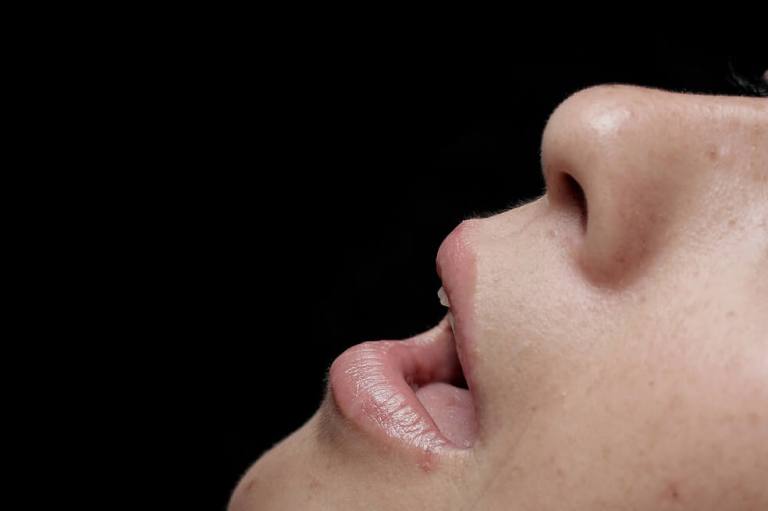 ¿Es posible tener orgasmos involuntarios? Conoce más de este problemático síndrome