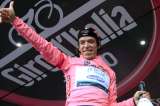 Rigoberto Urán aumenta su ventaja en el Giro de Italia