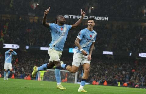 Manchester City goleó a Liverpool y es escolta del líder: así quedó la tabla en la Premier