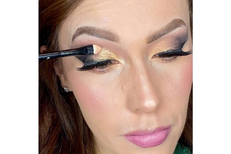 Con este maquillaje lucirás radiante en la celebración del Día de las Velitas.