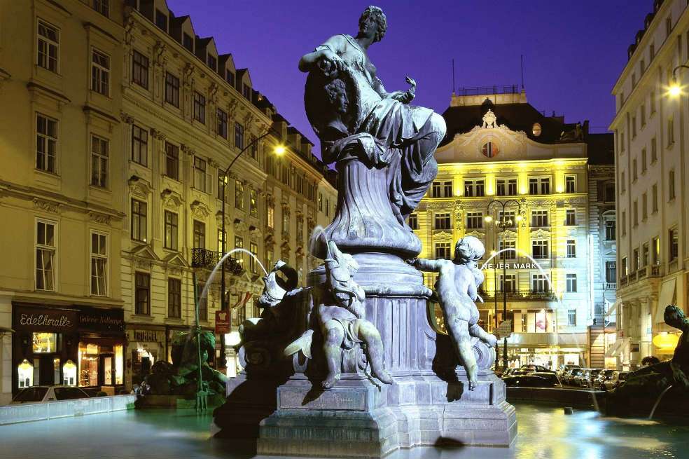 La fuente de Viena, ubicada en el centro de la ciudad. / Tomado de praison.net