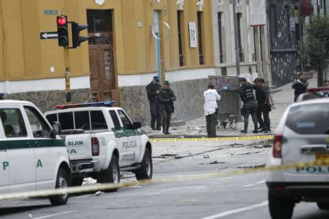 Tres policías siguen en cuidados intensivos por explosión en Bogotá