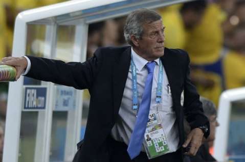 Colombia es favorita en la Copa por lo que hizo últimamente: Tabárez