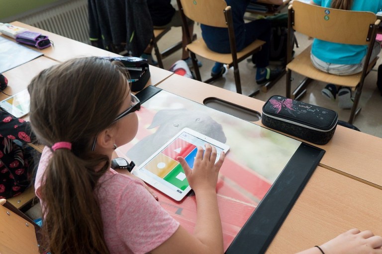 Unesco pide regularizar más la educación privada para reducir la desigualdad