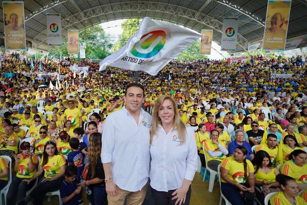 Codirectores del Partido de la U, Alexander Vega y Clara Luz Roldán.