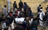 Luto en Pakistán tras atentado suicida en mezquita: más de 30 muertos y 160 heridos