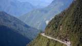 Esta es la “carretera de la muerte”: dónde queda y por qué es tan peligrosa