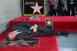‘Dr. House’ recibe estrella en Paseo de la Fama de Hollywood