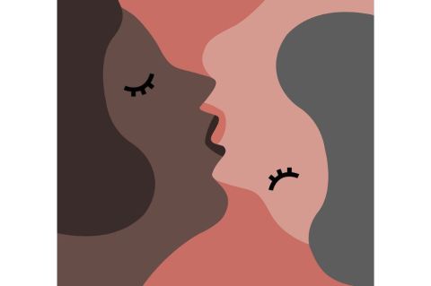Multan a una distribuidora de cine rusa por un beso entre mujeres