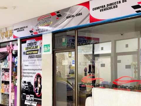 Investigan presuntas estafas en local de compraventa de vehículos en Cartagena