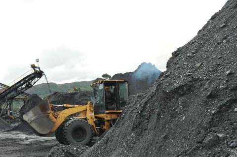 Declaran caducidad a 200 títulos mineros