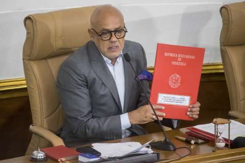 La ambigüedad de la “ley contra el fascismo” en Venezuela es peligrosa: analista