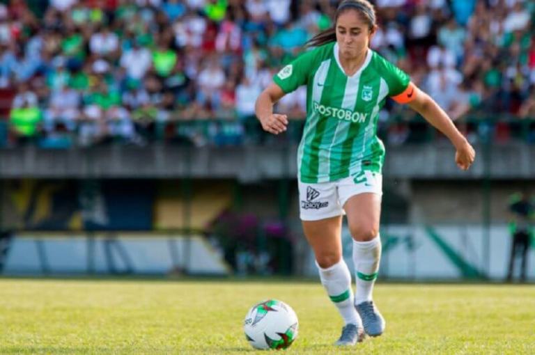 Fútbol femenino de exportación