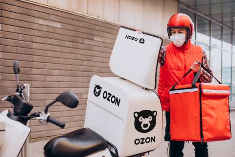 El ingeniero industrial que creó el Uber de “bici”, patinetas y motos eléctricas