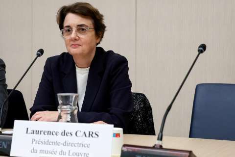 La directora del Museo del Louvre dimite de su cargo tras la crisis generada por el robo
