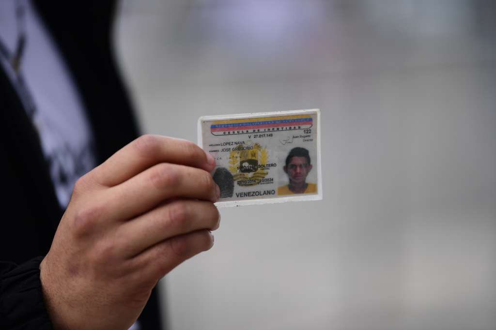 Jornada de entrega de cédulas a ciudadanos venezolanos residentes en Colombia