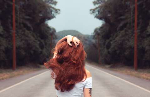 Cabello cobrizo: ¿cómo mantenerlo vibrante y sano? Estos son algunos cuidados