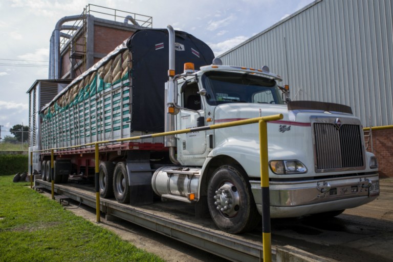 Superindustria verificará todas las básculas camioneras del país