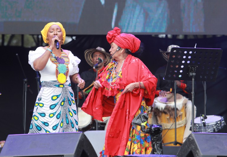 El primer festival cordillera con la participación de varios artistas latinoamericanos se llevó a cabo este fin de semana en el parque Simón Bolívar