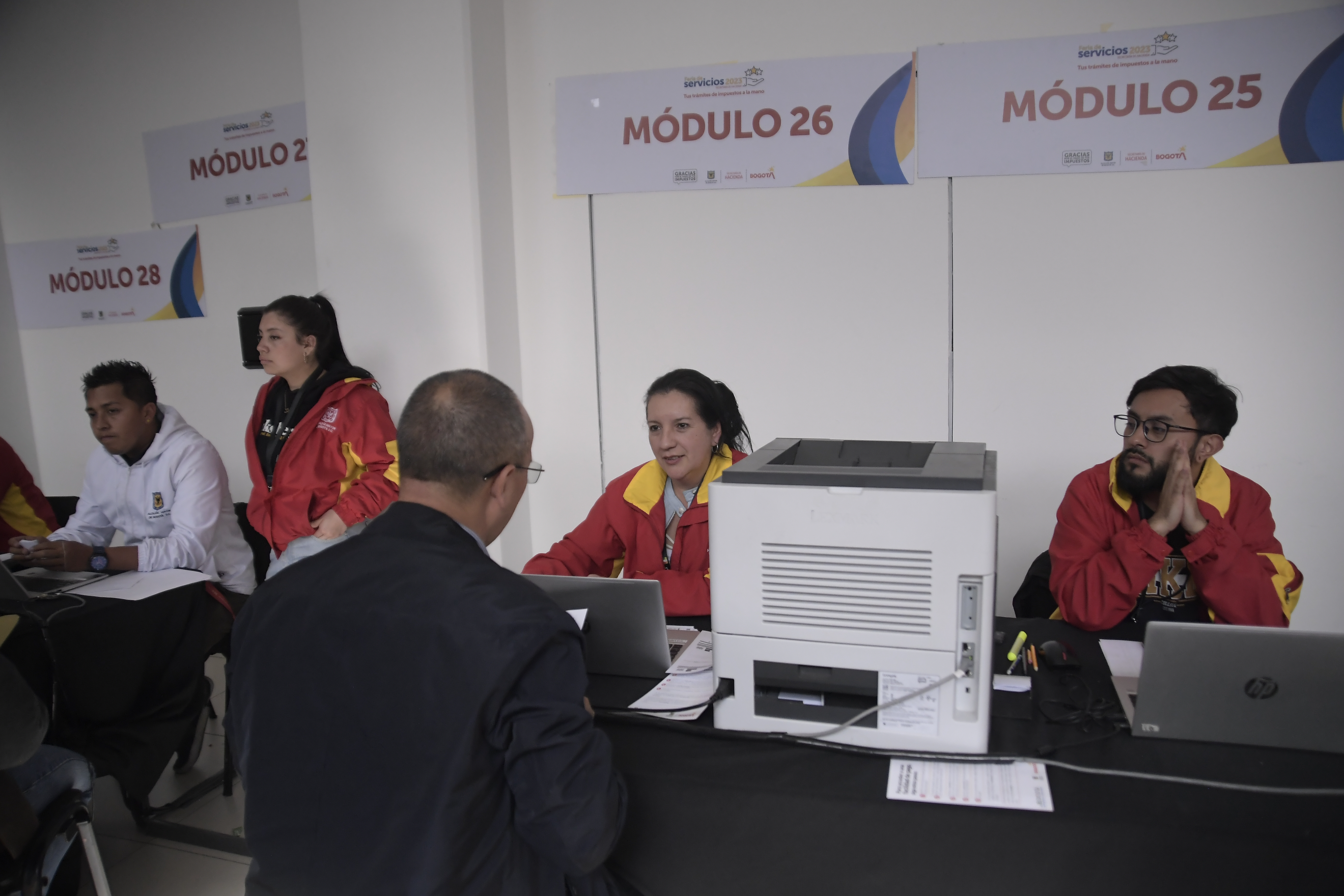Feria de servicios para pago de impuestos en Bogotá