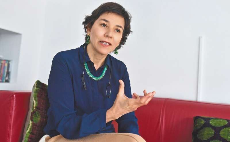 Ana Cristina González denuncia que a las mujeres que abortan las persiguen, judicializan y condenan. Y, si son menores de 14 años y rurales, la estigmatización penal y social es mayor.