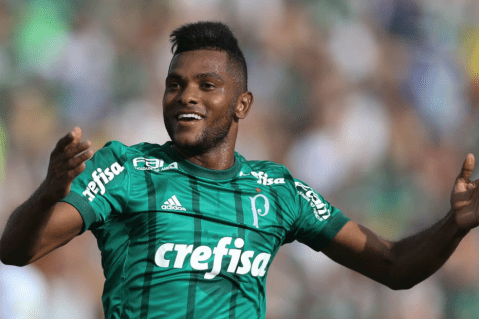 Miguel Borja respondió a las críticas con un gol en el triunfo ante Santos
