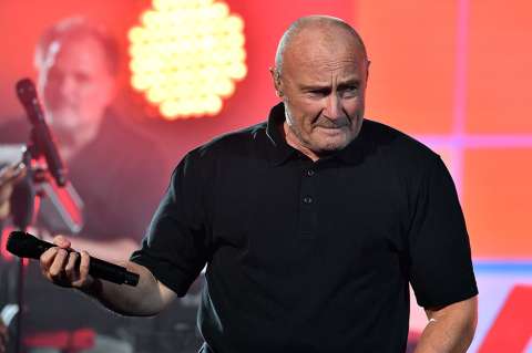 Phil Collins cancela conciertos en Londres tras caerse en habitación del hotel
