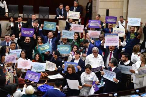 Pacto Histórico analiza sus caminos para retornar a la oposición con De la Espriella