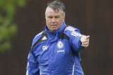 Chelsea nombra a Guus Hiddink entrenador hasta final de temporada