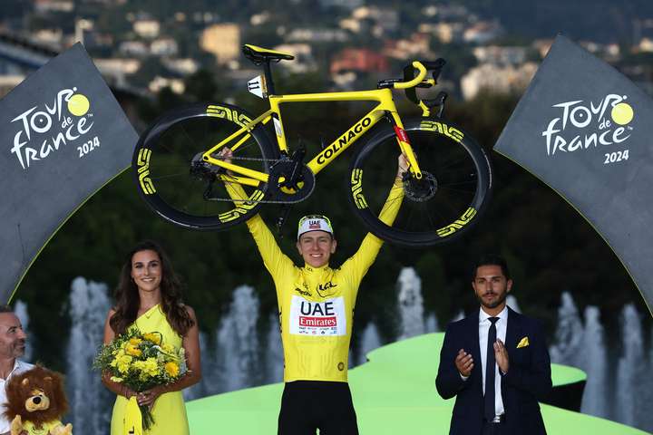 Harold Tejada y Santiago Buitrago se metieron en el top-10 de la contrarreloj final, un resultado que le permite a Buitrago meterse entre los diez mejores al final de toda la carrera.