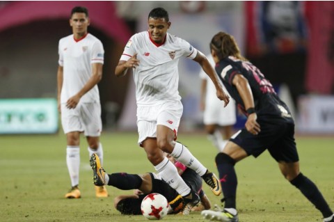 Luis Fernando Muriel debutó con gol en partido amistoso del Sevilla