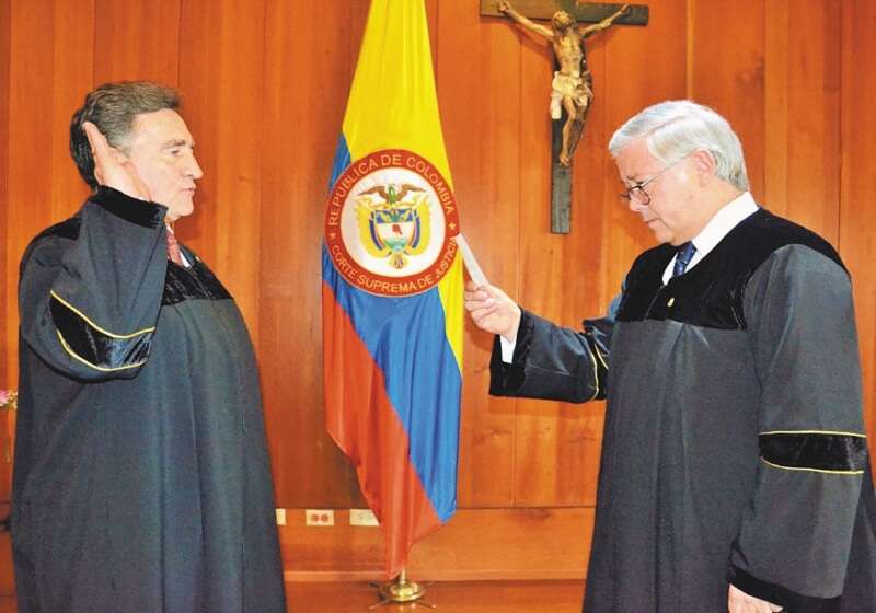 El magistrado Álvaro García (izq.) es hoy el único candidato a presidente de la Corte Suprema. / Corte Suprema de Justicia