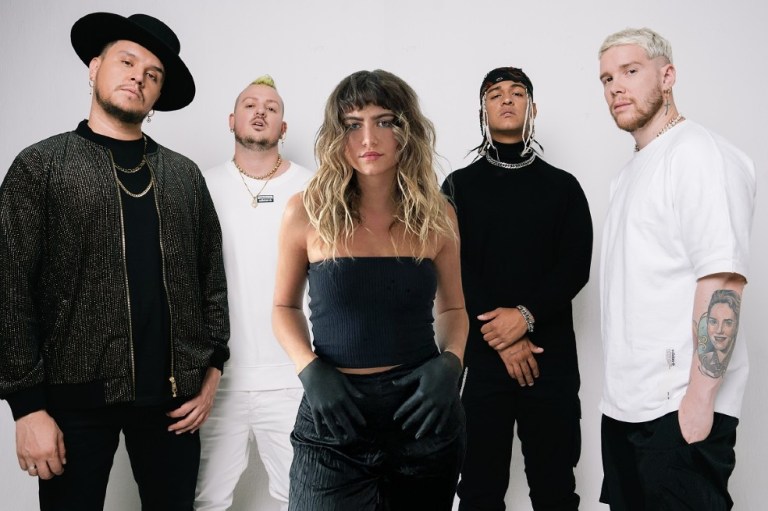 Sofía Reyes y Piso 21 presentan “Cuando estás tú”