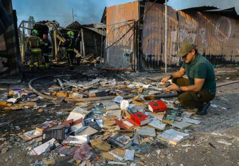 Rusia destruyó 1,3 millones de libros escolares ucranianos a días del año lectivo