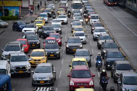¿Cuánto cuesta el traspaso de un carro en Bogotá y cómo hacerlo?