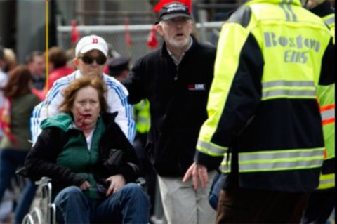 Según medios, aumenta número de heridos tras explosiones en Boston