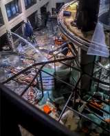 Un acuario gigante estalló en un hotel de Berlín y dejó dos heridos