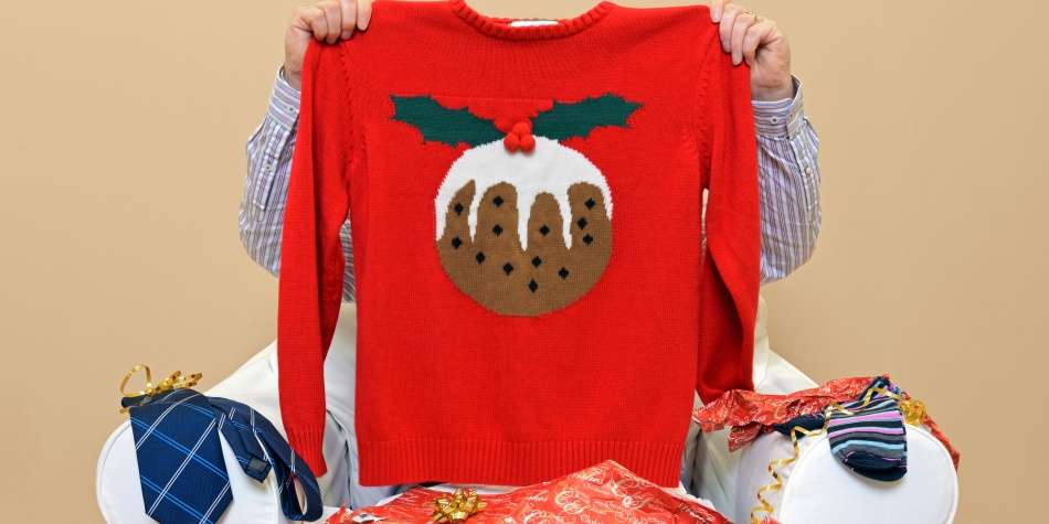 Este suéter, aunque es muy común para Navidad, no es una buena opción para usar el resto del año.