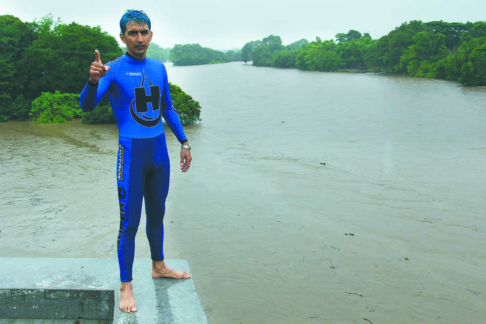 Wílber Honorio atravesó en 2010 el río Magdalena desde San Agustín hasta Barranquilla. El recorrido duró 34 días.