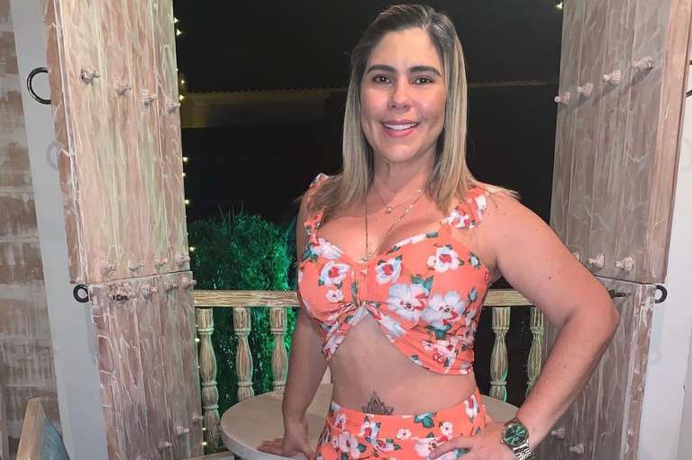 La mujer no solo es reconocida por haber sido pareja de Diomedes, sino por su belleza constantemente admirada por sus 452 mil seguidores en Instagram, pues en muchas de sus fotos aparece luciendo diminutos bikinis, dejando en evidencia su escultural cuerpo.