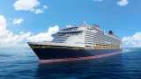 Una niña cayó al mar desde un crucero de Disney y su papá saltó a salvarla: video