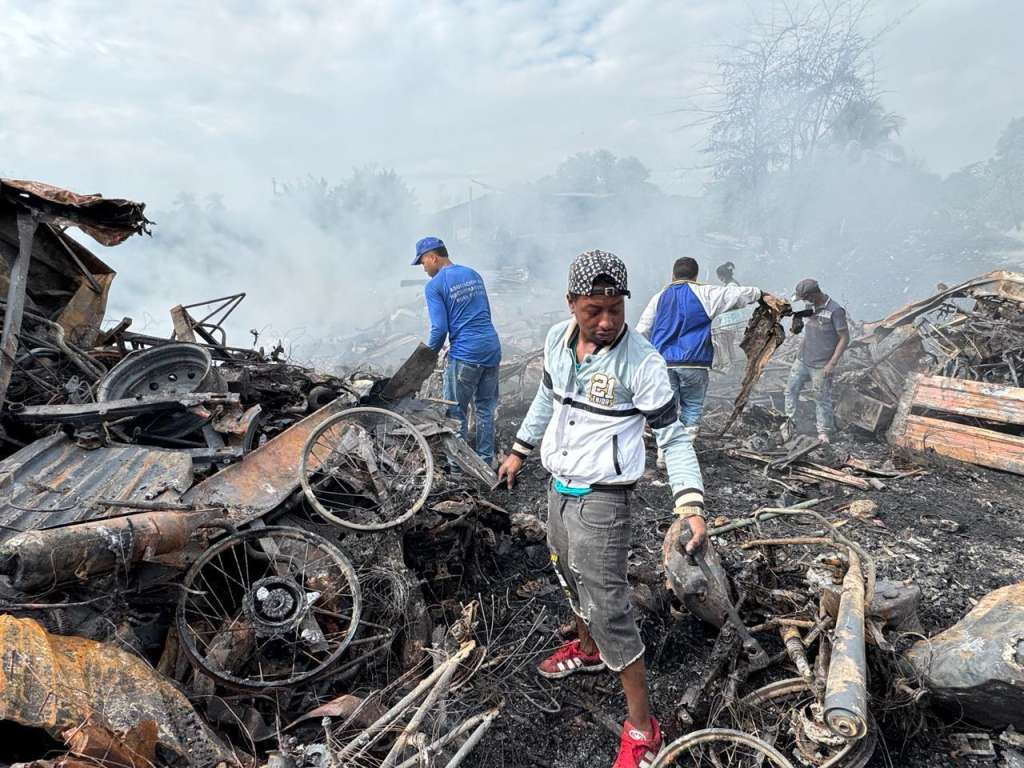 Incendio en Las Palmas, Cali, dejó familias sin casa y con pérdidas en sus hogares