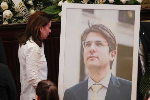“La muerte de Miguel Uribe es un durísimo golpe al Acuerdo de Paz”: De la Calle y Jaramillo