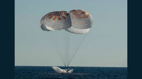 En fotos: el regreso de los astronautas de la misión Crew-4 de la Nasa a la Tierra