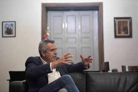 “Mesura y respeto a la institucionalidad”: el reclamo de la U al ministro Velasco