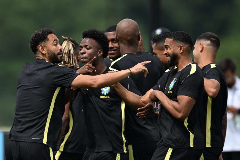(From L) Brazil's forward #09 Matheus Cunha, Brazil's forward #07 Vinicius Junior and Brazil's defender #14 Bremer take part in an MD-1 training session at Columbia Park Training Facility in Morristown, New jersey, on June 18, 2026, on the eve of the World Cup 2026 Group C football match between Brazil and Haiti.