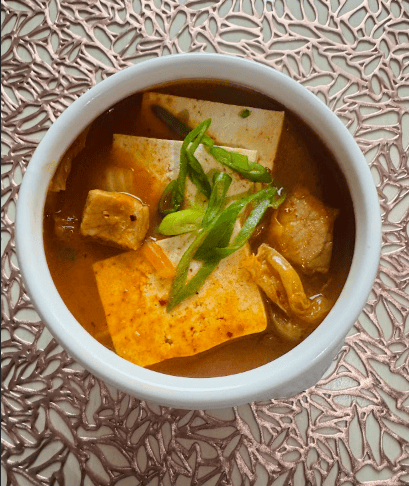 Sopa con kimchi