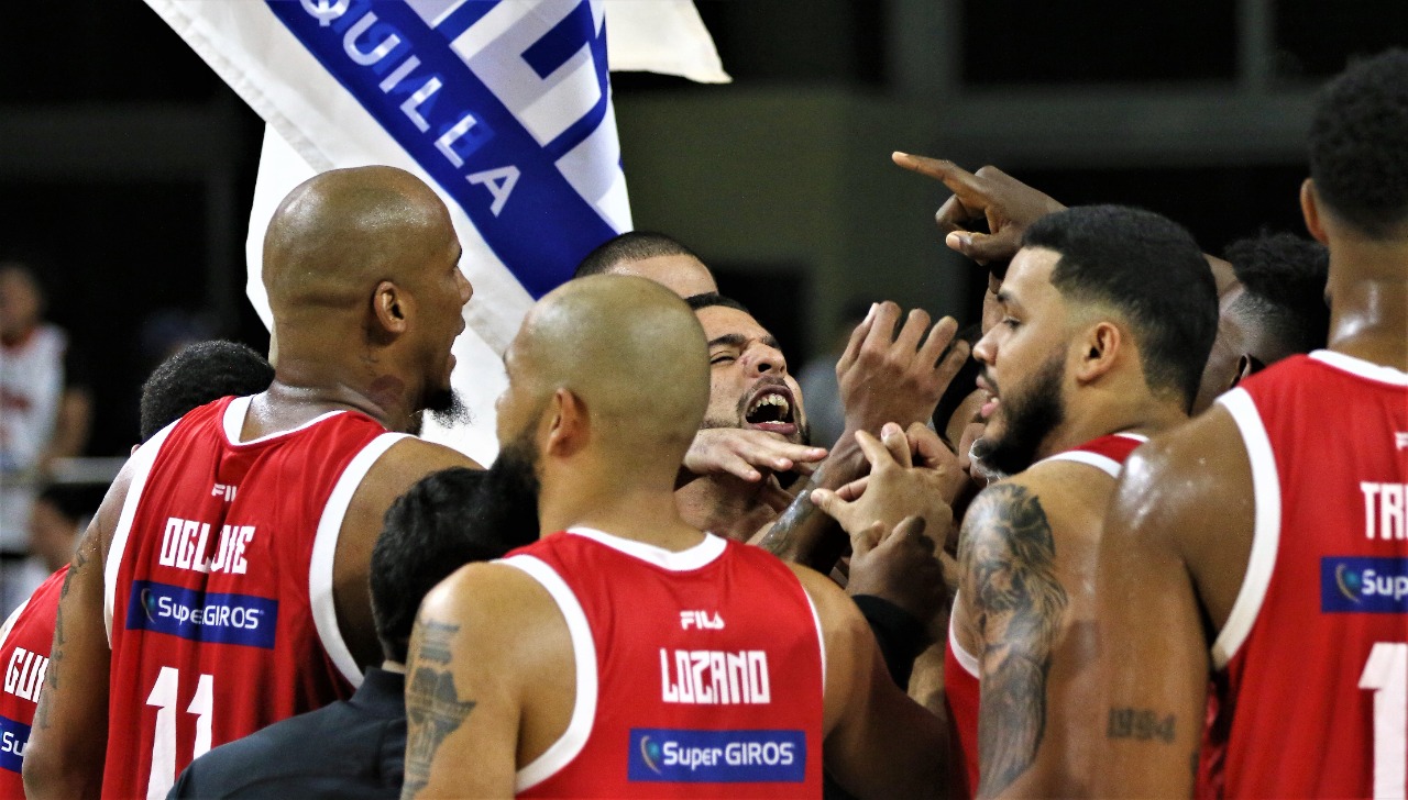 Titanes de Barranquilla se impuso ante Piratas de Bogotá por un marcador de final de 106-70 y llevándose la llave final 2-1.