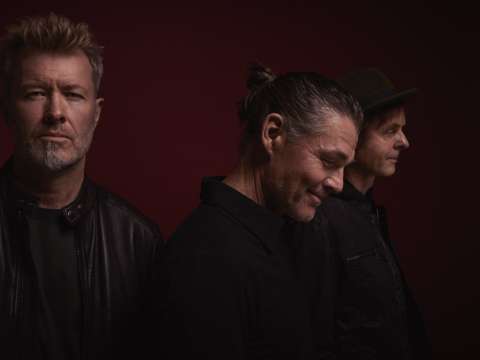 A-ha, la banda de “Take on Me”, regresa a la música después de siete años