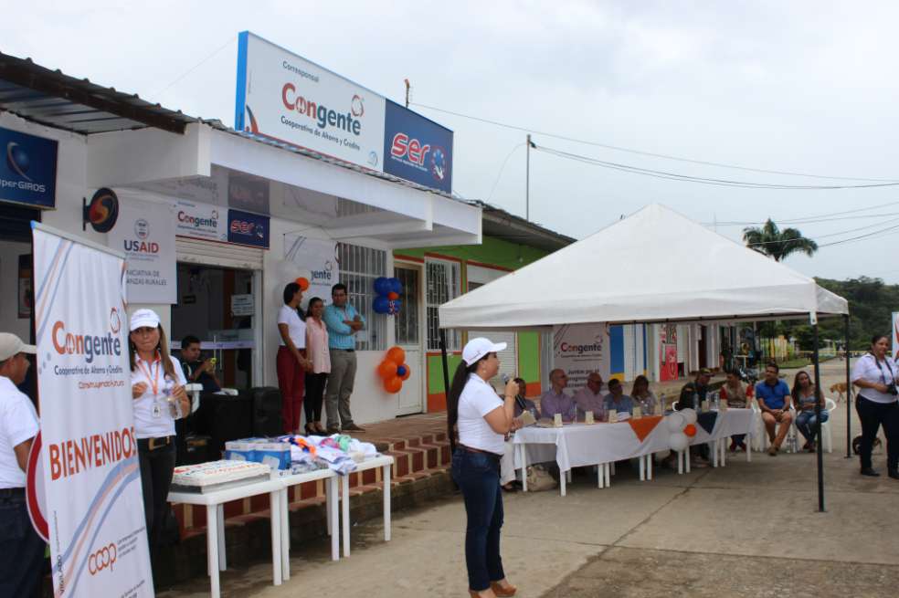 Iniciativa de Finanzas Rurales de USAID